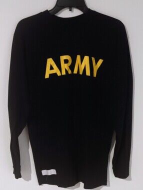 Men’s Army PT Shirt Size Large - Long Sleeve